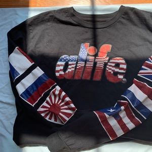 VINTAGE URBAN OUTFITTERS SWEATSHIRT